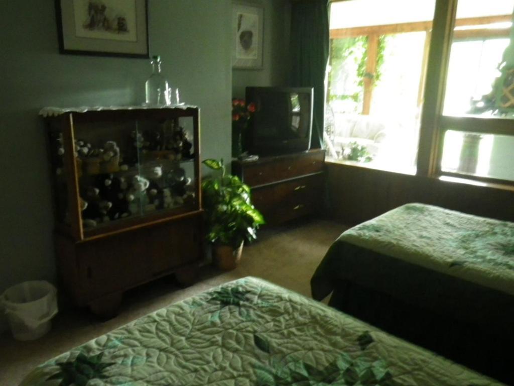 Beach Estates Inn Bed And Breakfast 나나이모 객실 사진