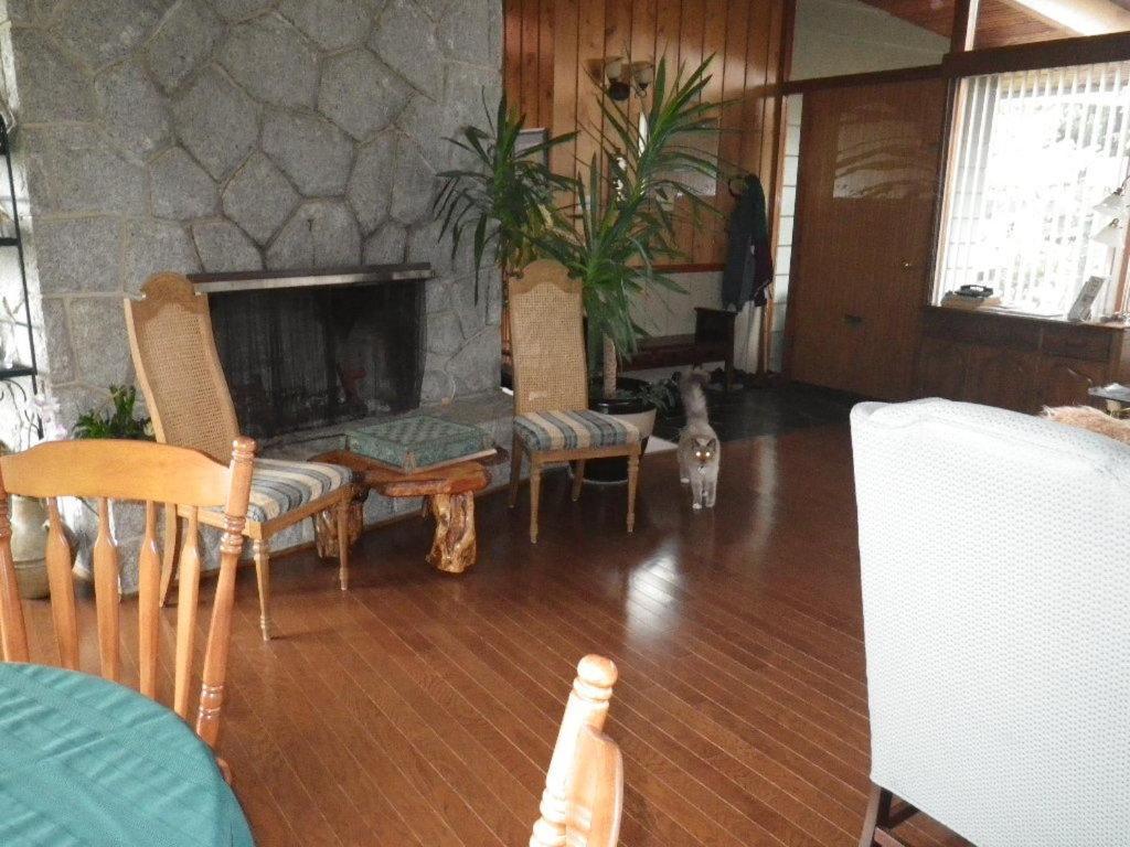 Beach Estates Inn Bed And Breakfast 나나이모 외부 사진