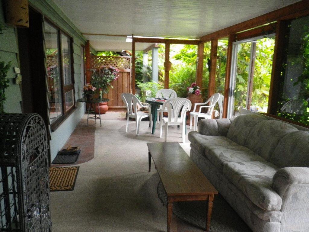 Beach Estates Inn Bed And Breakfast 나나이모 외부 사진